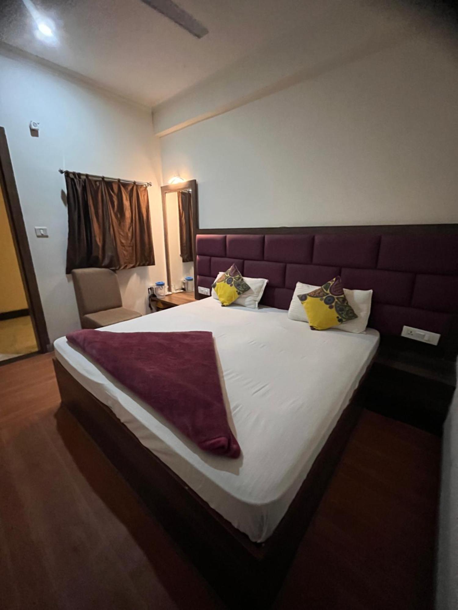 Albergue Hot - House Of Travellers Taj View Agra  Exterior foto