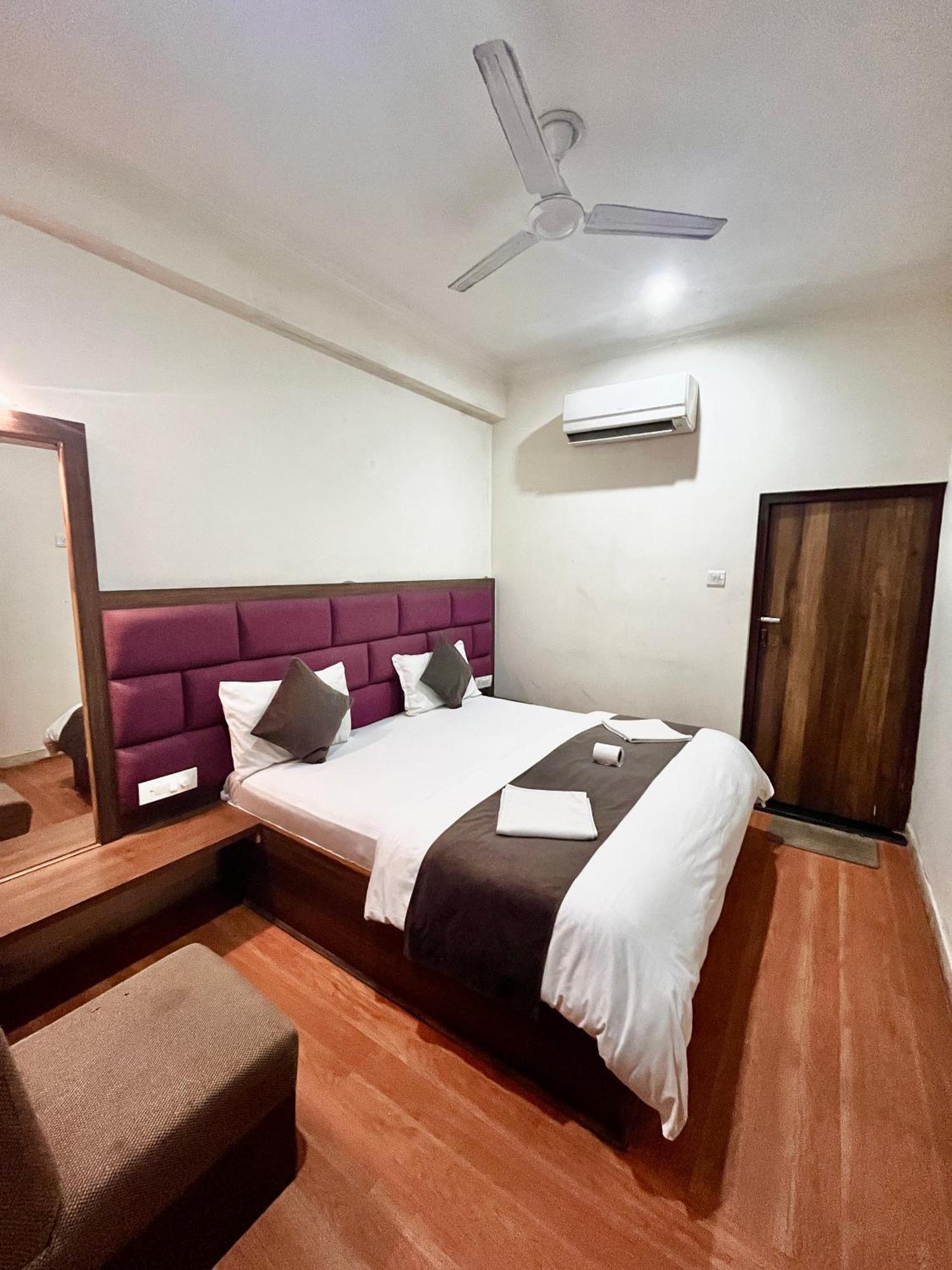 Albergue Hot - House Of Travellers Taj View Agra  Exterior foto